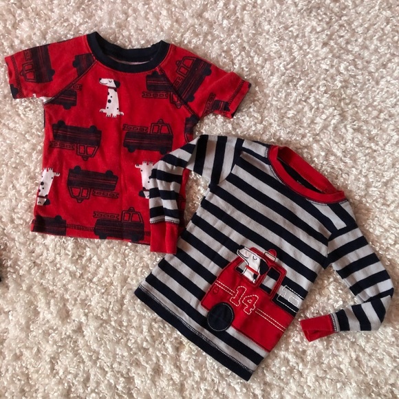 Carters 18 month pajamas 4pc set fire truck - Picture 3 of 7